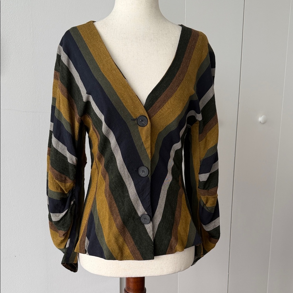Zara Black and Green Knit Top